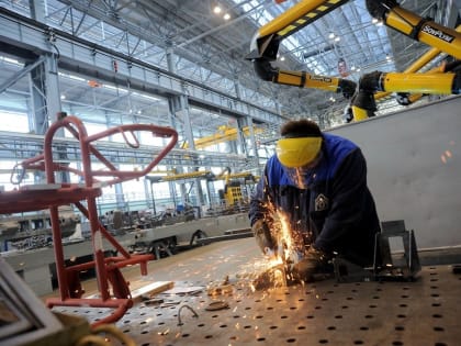 Владимир Путин поручил подготовить к запуску программу долгосрочных сбережений