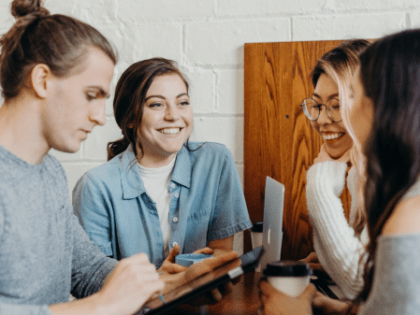 Начал работу Центр защиты прав молодежи