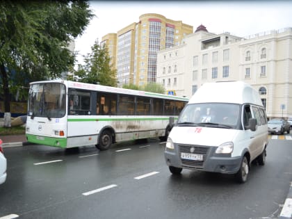 Глава Ульяновска Александр Болдакин поручил усилить проверки городского общественного транспорта