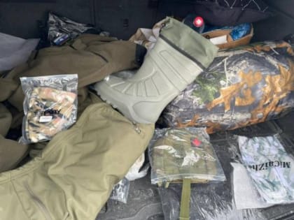 Общественники помогают