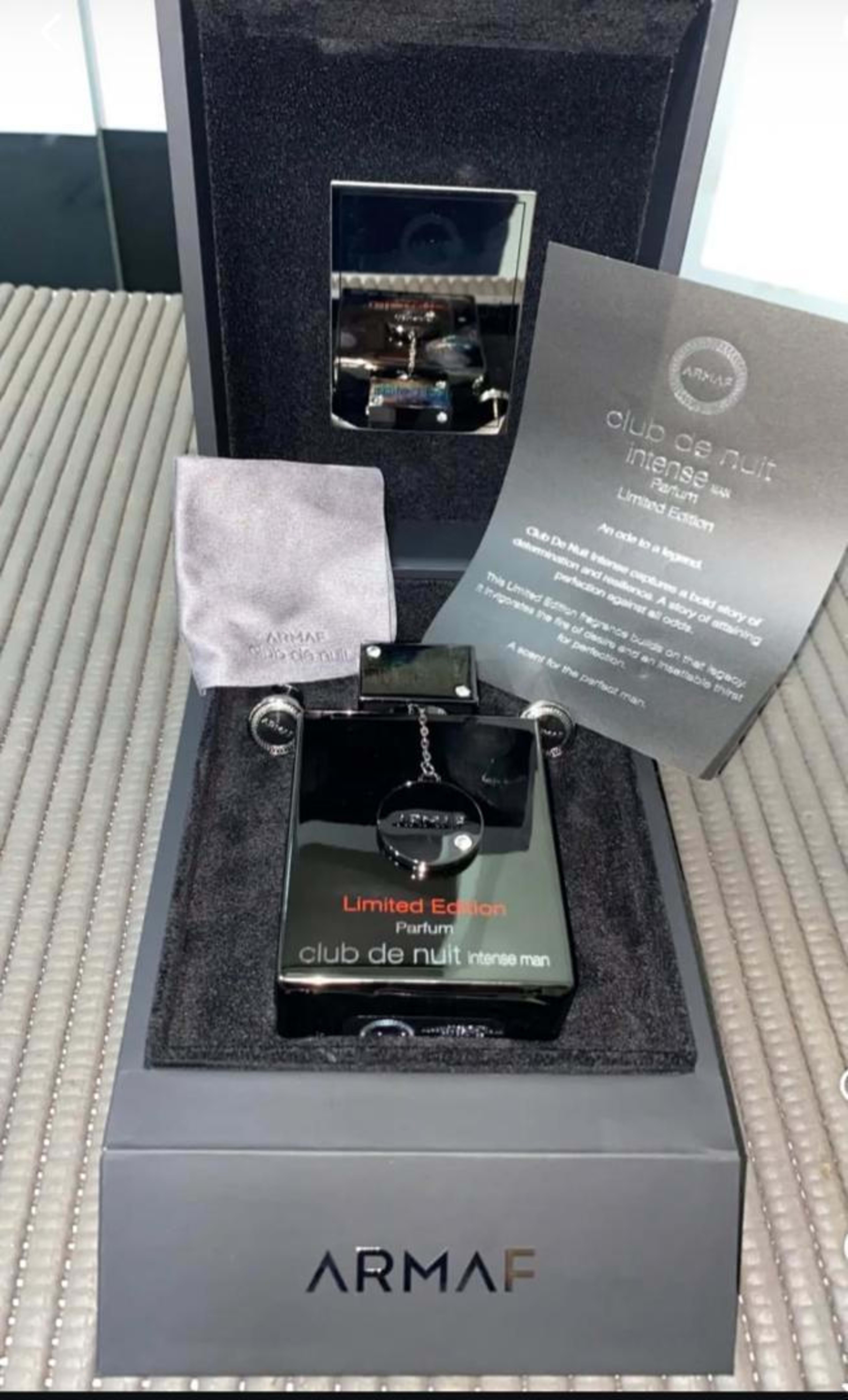 Club de nuit limited edition 