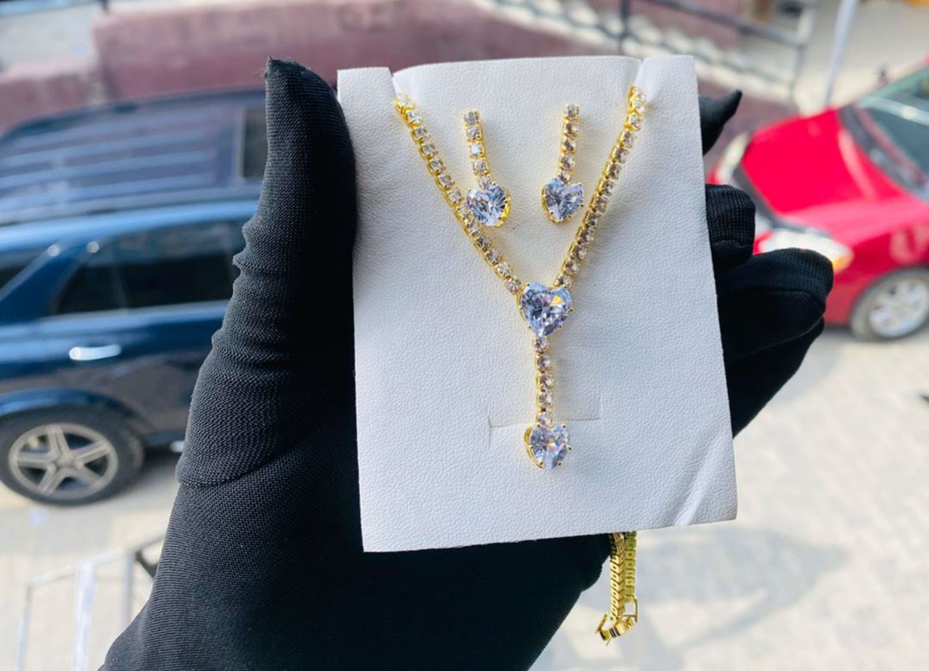 Unisex jewelries and accessories 