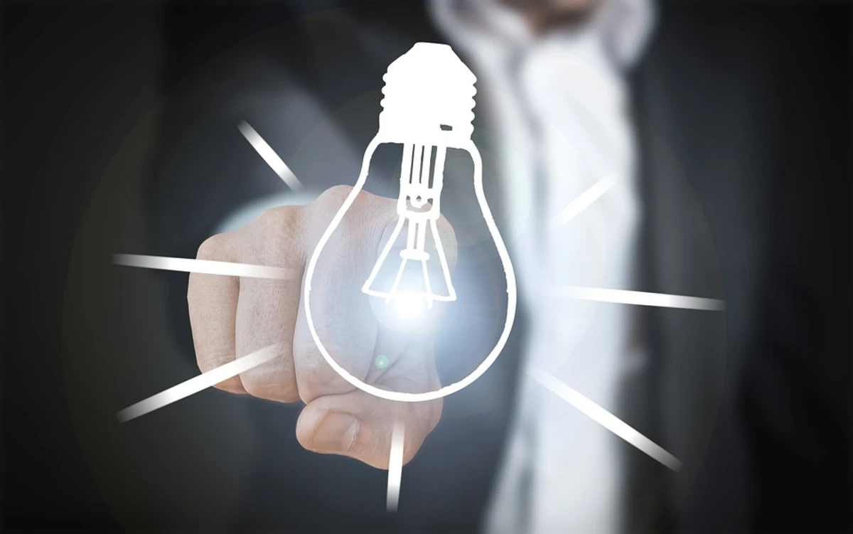 Lumières éteintes, économies allumées : Bray-sur-Somme adopte une stratégie estivale novatrice