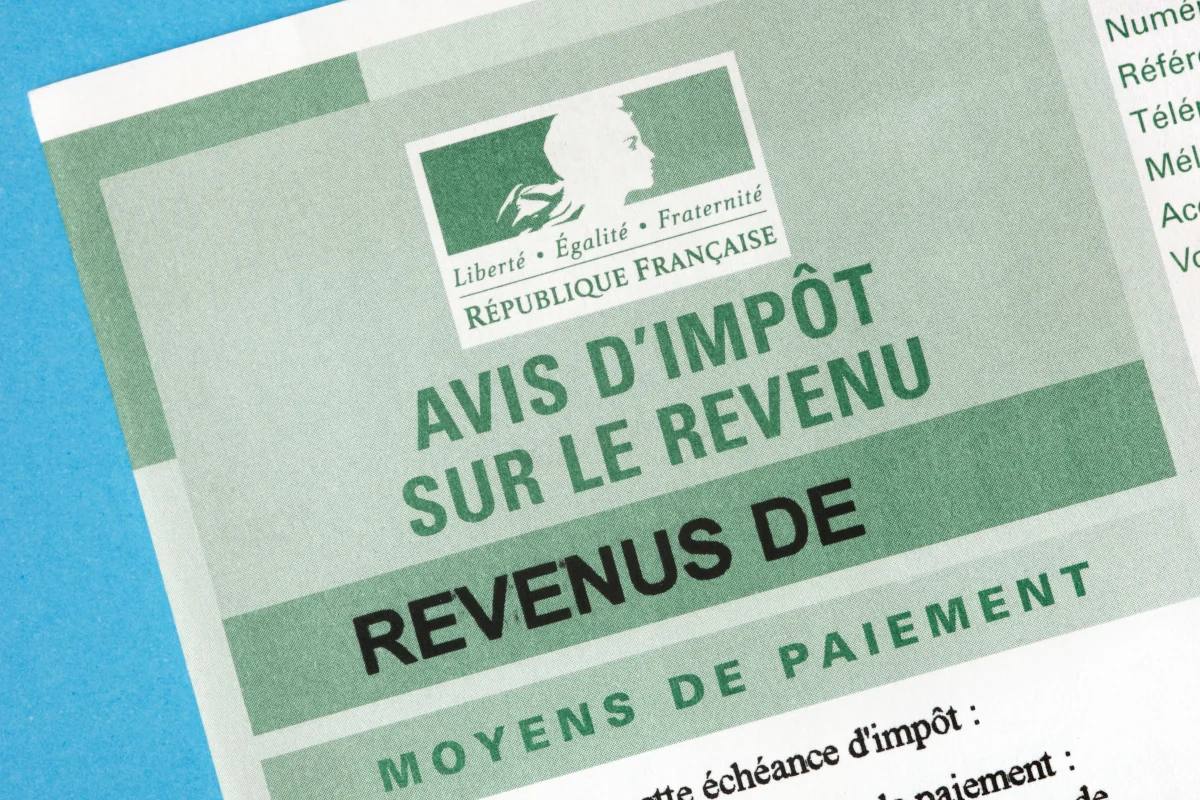 Réduire ses impôts grâce à l'investissement locatif : sélectionner sa résidence de services avec soin