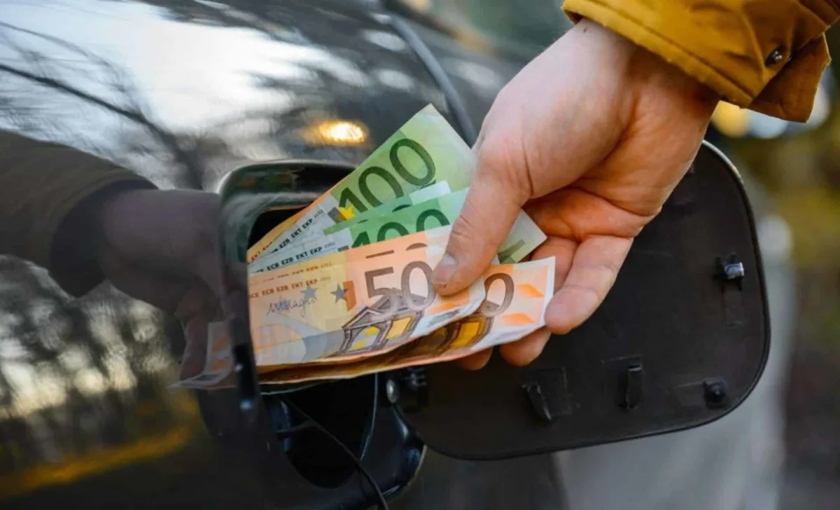 Ne gaspillez pas un euro de plus ! Votre voiture peut alléger vos impôts en 2024