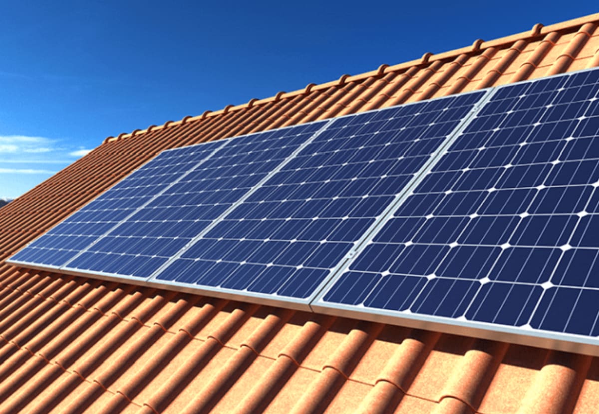 Boostez le rendement de vos panneaux solaires avec ces 5 astuces