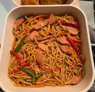Stir-fried spaghetti with Chicken