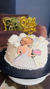 Cakes/Cake slices