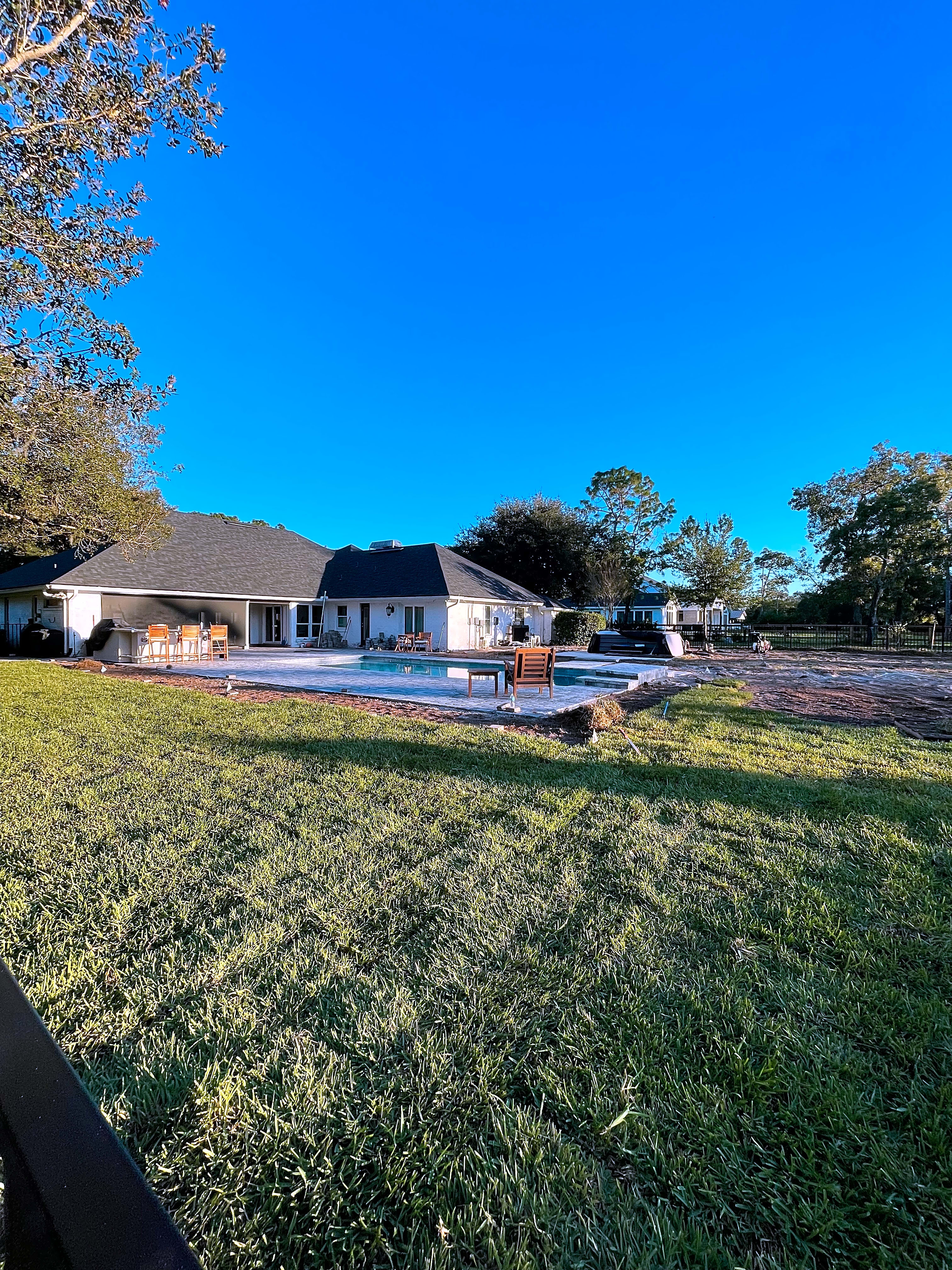 After: Lush, freshly installed sod lawn in Jacksonville, FL