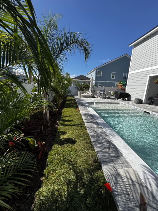 Green lawn installation Jacksonville