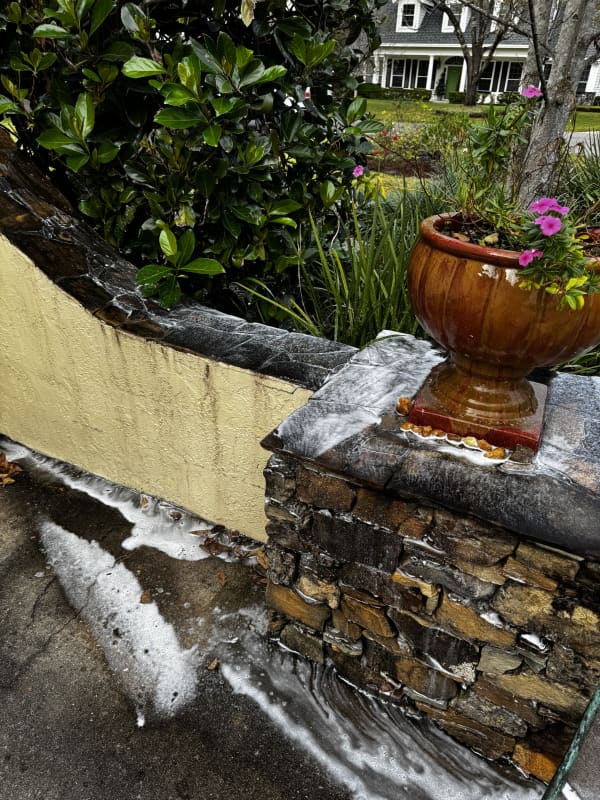 Before pressure washing Jacksonville - dirty driveway and walkway