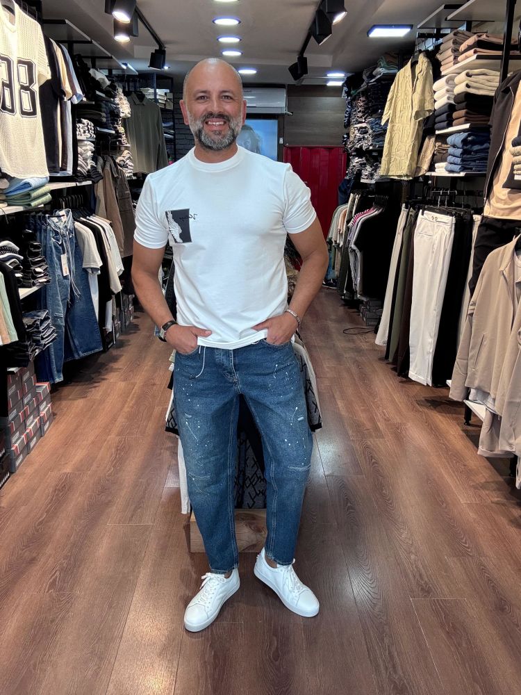 Göğüs Baskı Detaylı Slim Fit T-shırt