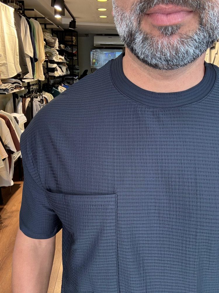 Cep Detaylı Over Size Esnek Kumaş T-shirt