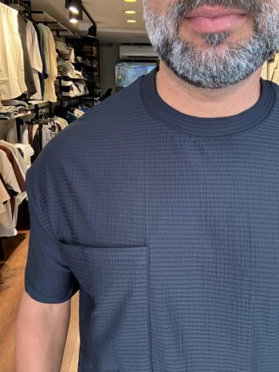 Cep Detaylı Over Size Esnek Kumaş T-shirt