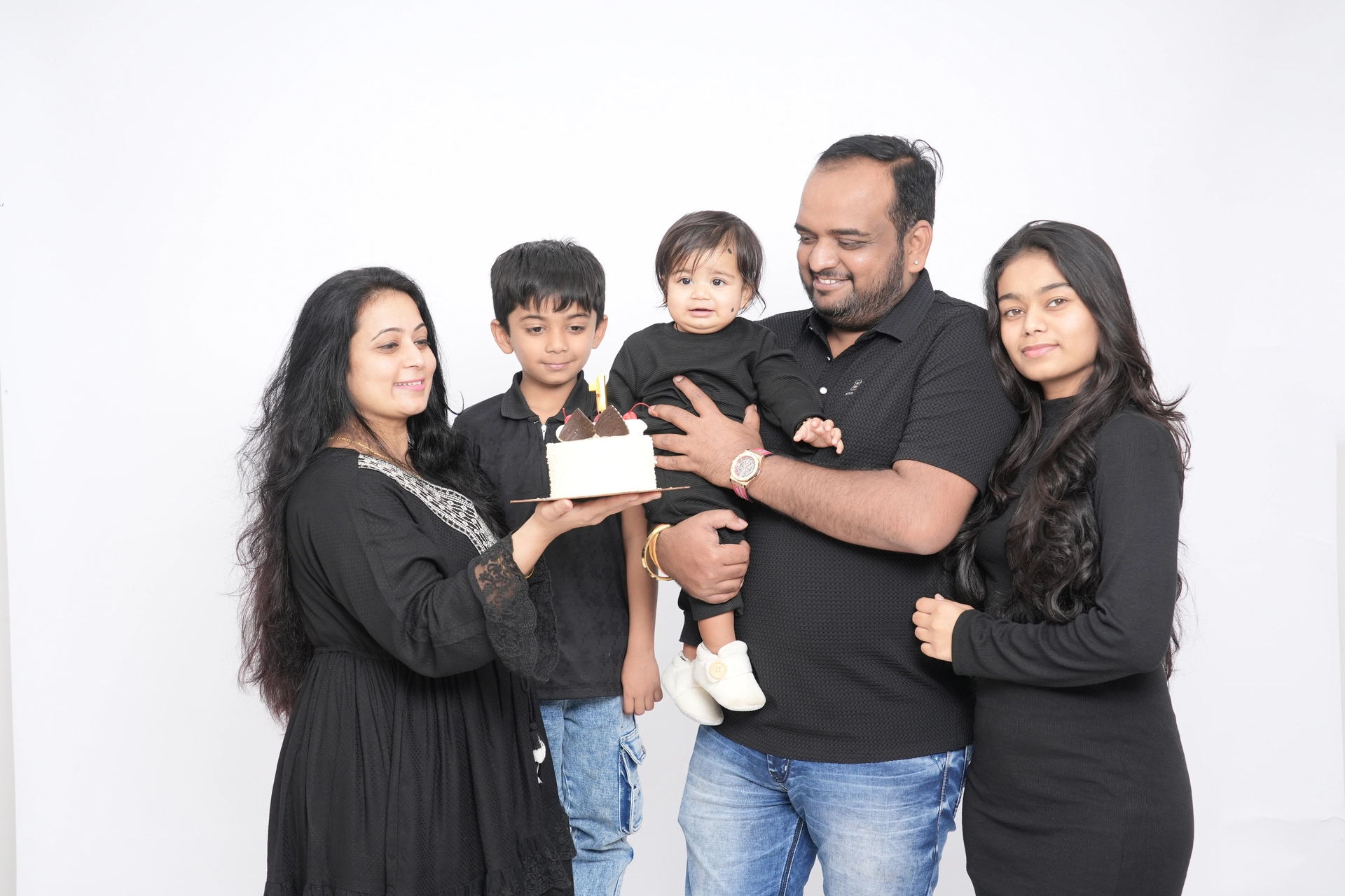 Maternity photoshoot session at RP Studios Bangalore related article cover for How to Coordinate Family Photoshoot Outfits Without Looking Overstyled