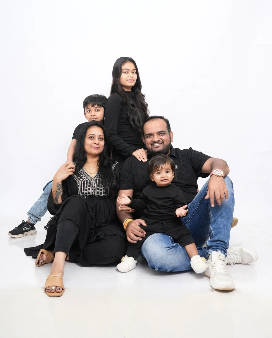 R P Studios Maternity photography Bangalore portfolio image 6