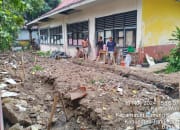 Perlu Pengawasan Ketat, Proyek Pembangunan Toilet SDN Kandawati 2 Gunung Kaler Tangerang Mulai Dikerjakan