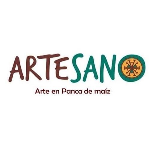 Artesano arte en panca de maiz