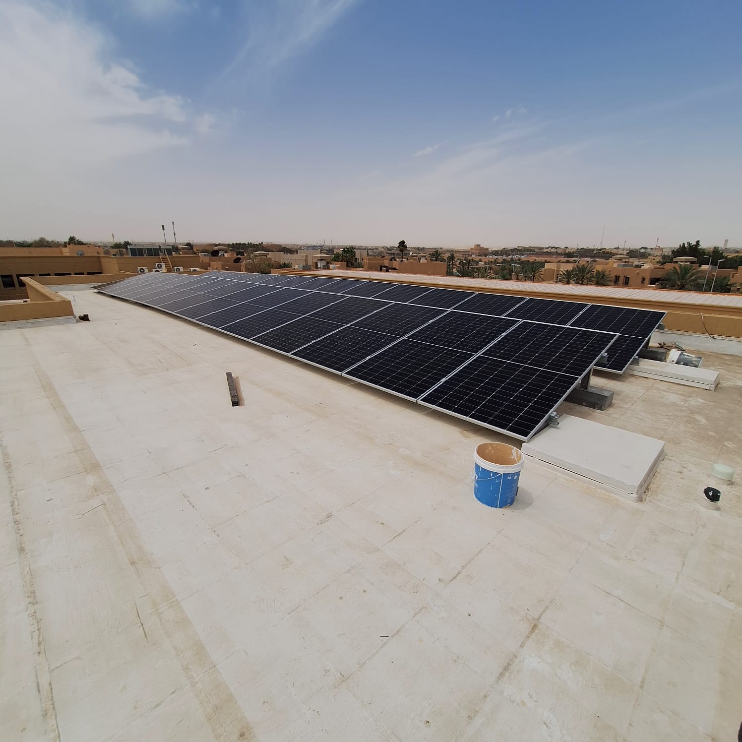 لوحات طاقة شمسية