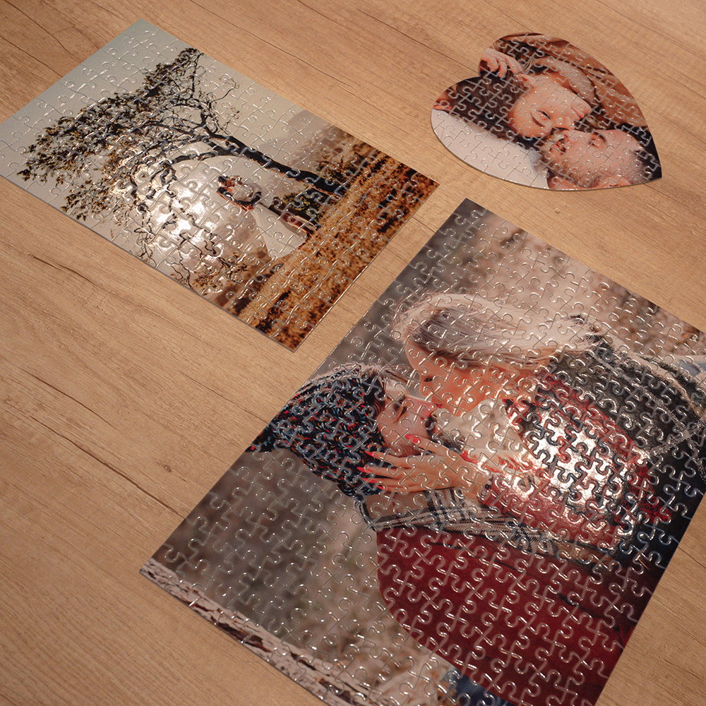 Sestavljanka iz vajine fotografije