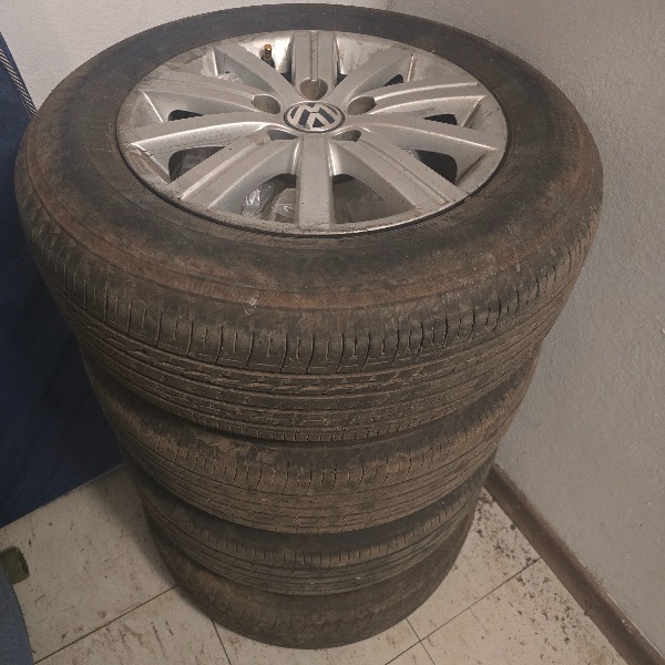 VW golf 6 Original wheels and tyres full set