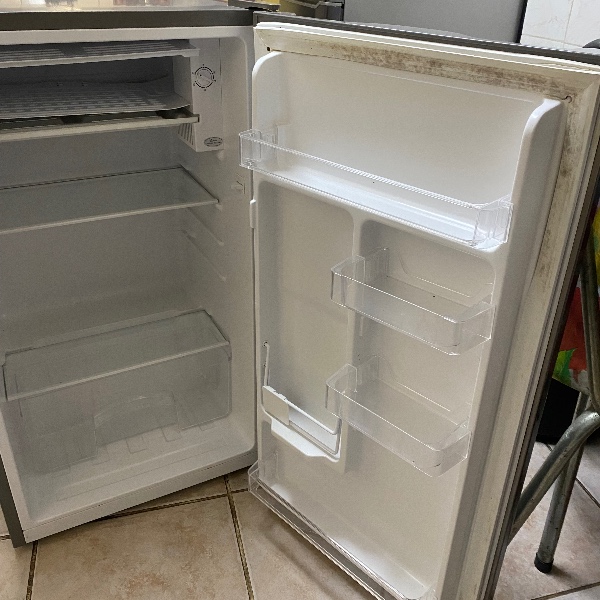 DEFY BAR FRIDGE