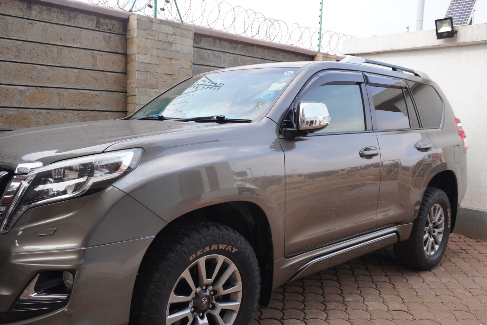 2018 Toyota Land Cruiser Prado