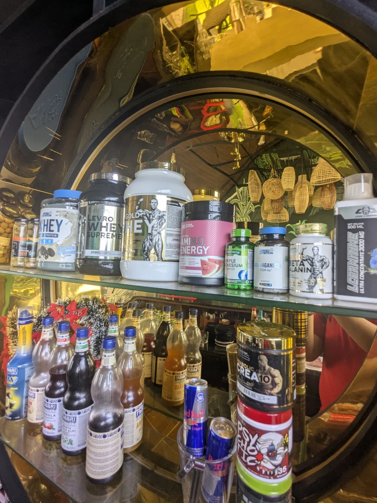 Gators Pub & Restaurant - gallery image 12