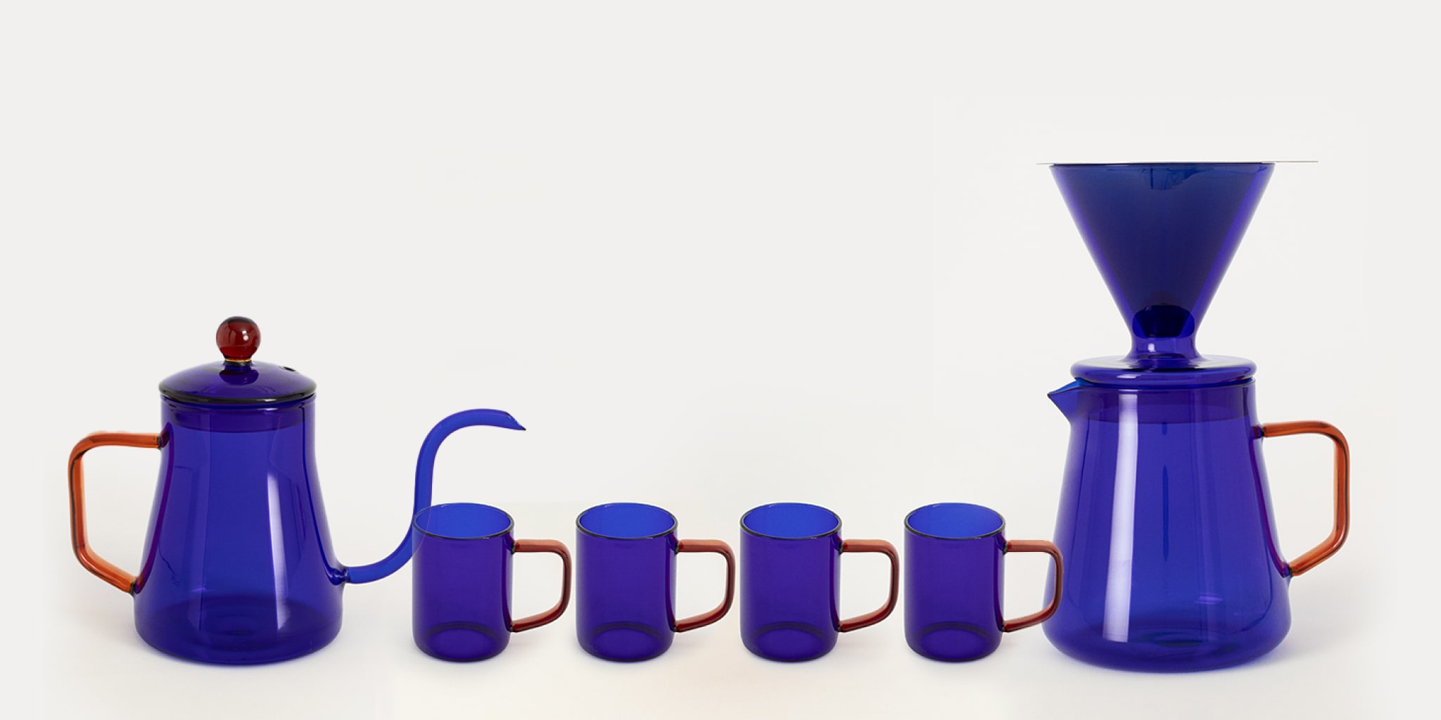 PACK AMBAR COLLECTION - Tetera de cuello de ganso + cafetera de goteo + 4 tazas pequeñas
