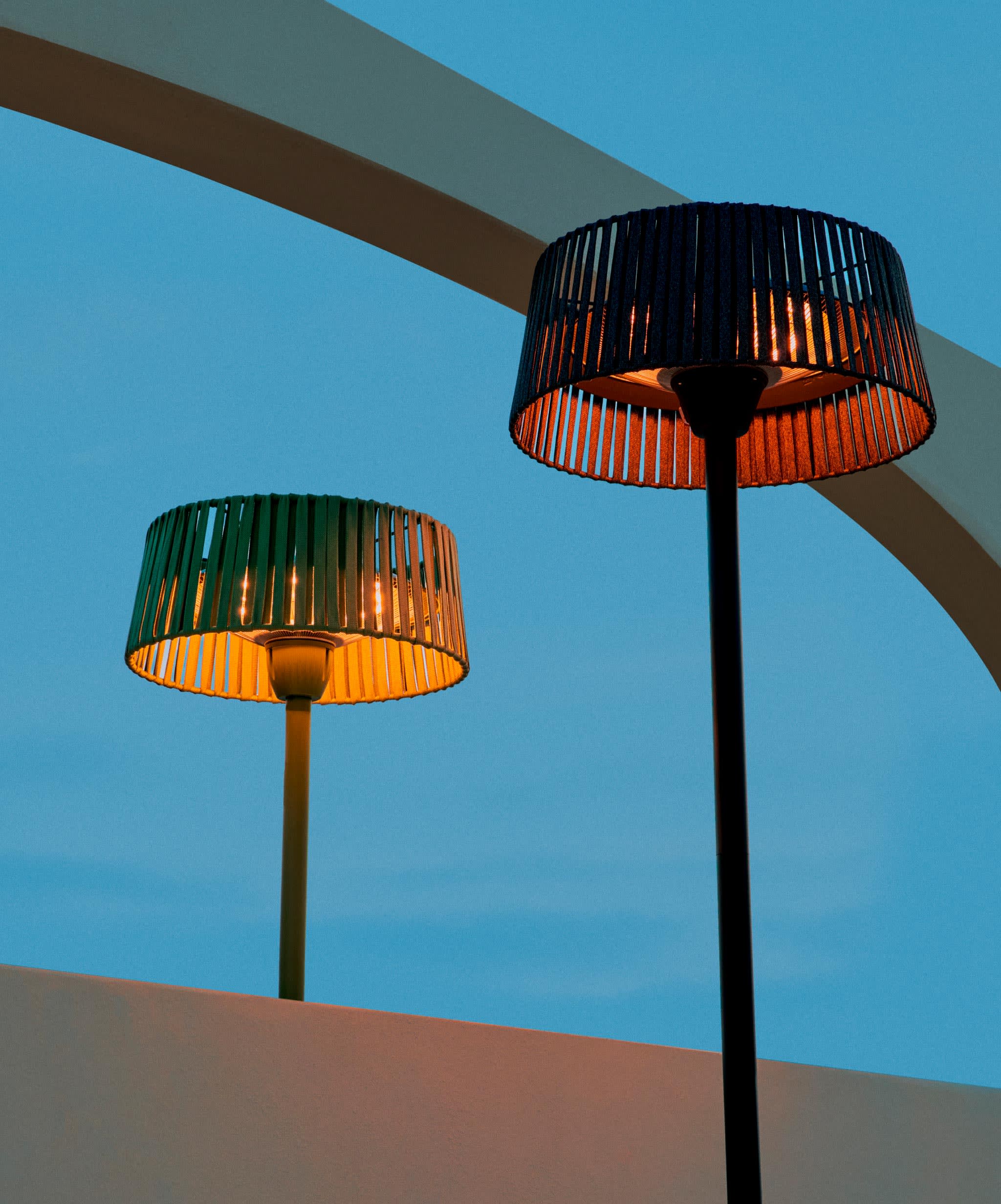 PATIO HEATER - Infrarot Standheizstrahler für Terrassen und Außenbereiche