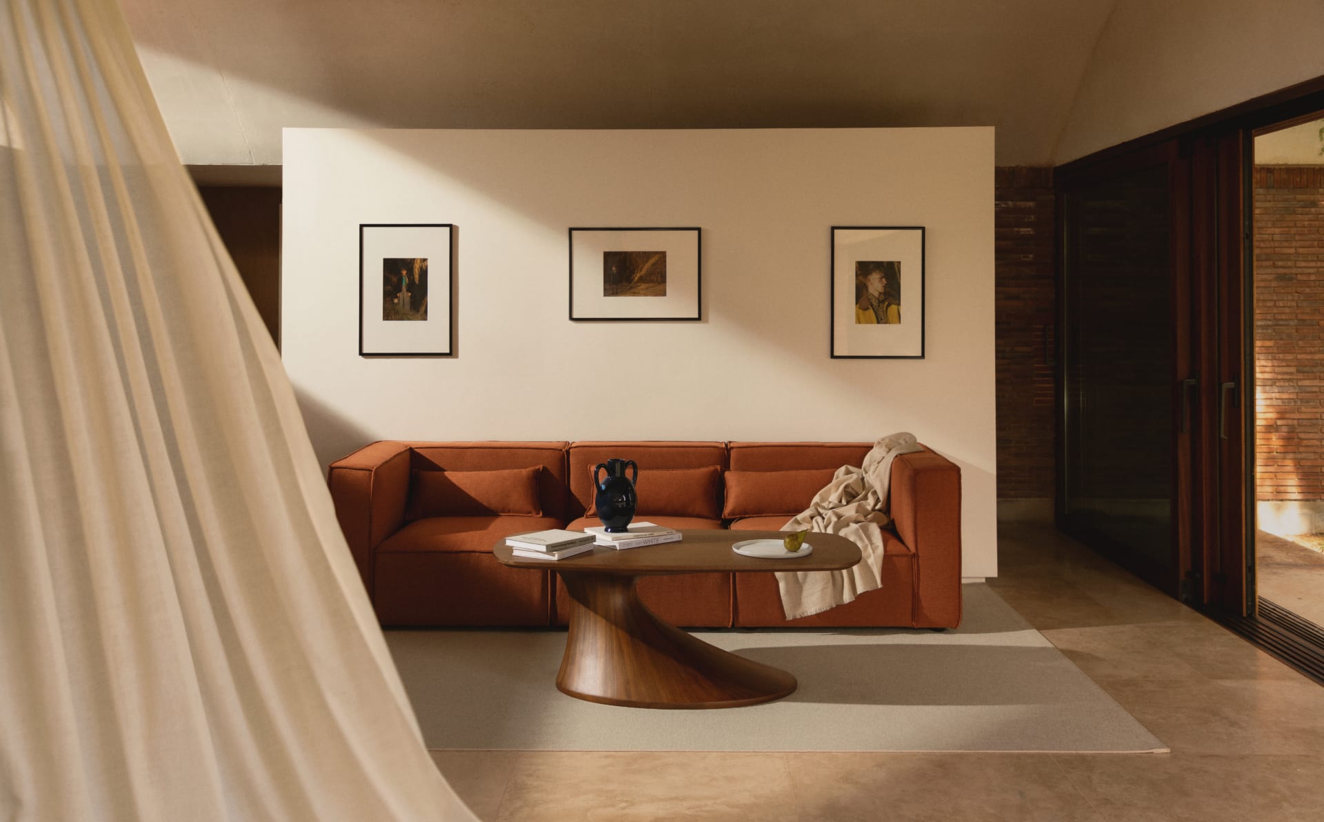 Rectangular Wood and Fiberglass Coffee Table (130x70 cm) Flawas