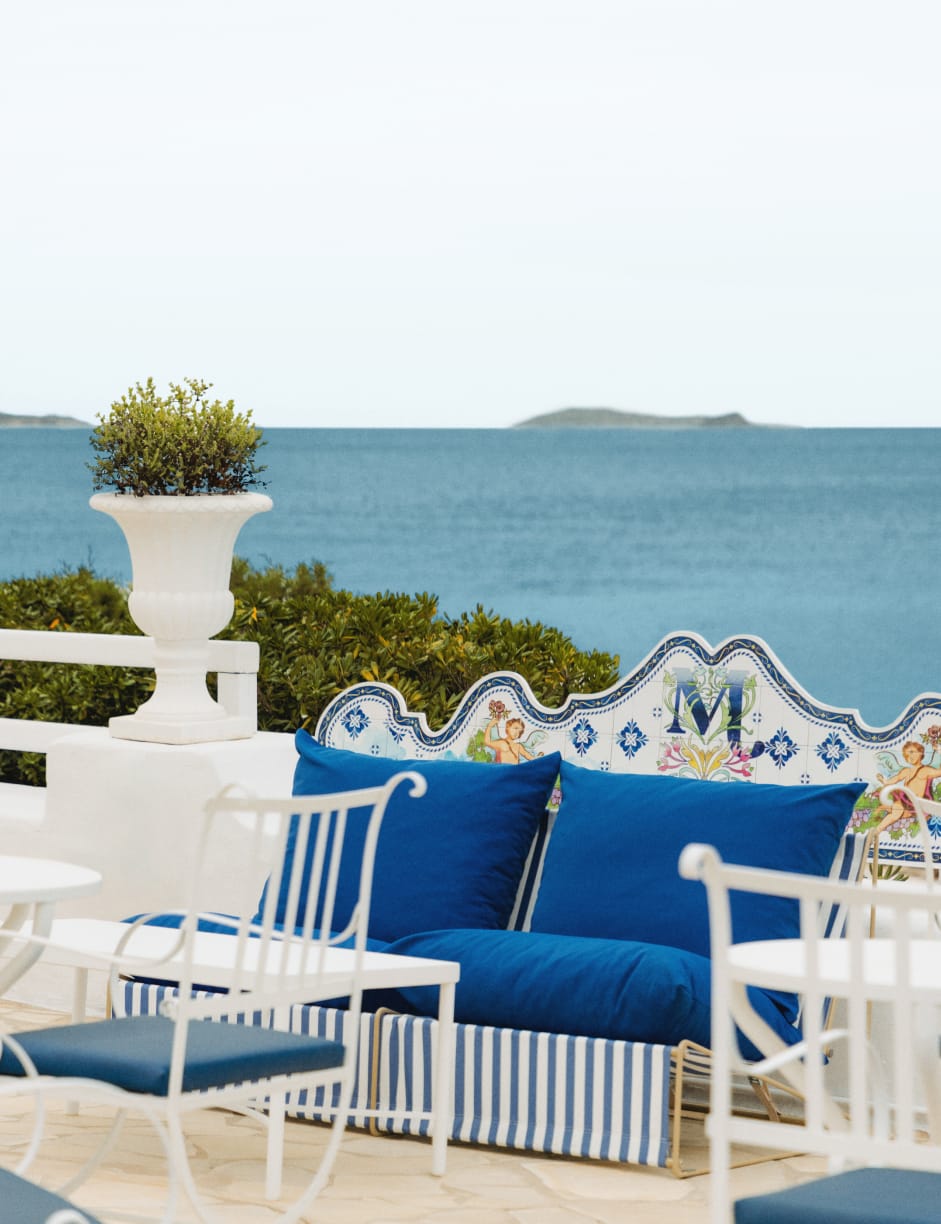 2-Sitzer-Sofa aus Metall und Sitz aus Carpa-Stoff