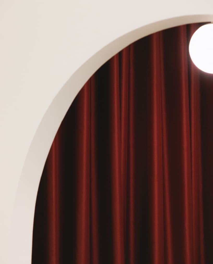 Puff Redondo com Almofada Amovível em Tecido Aixa