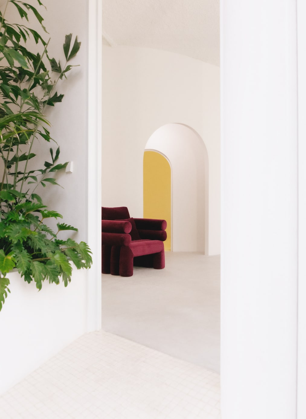 Cadeirão de Veludo Kunda