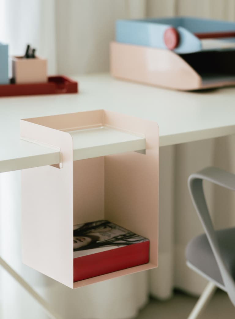 Cella-Hilfsregal aus Metall