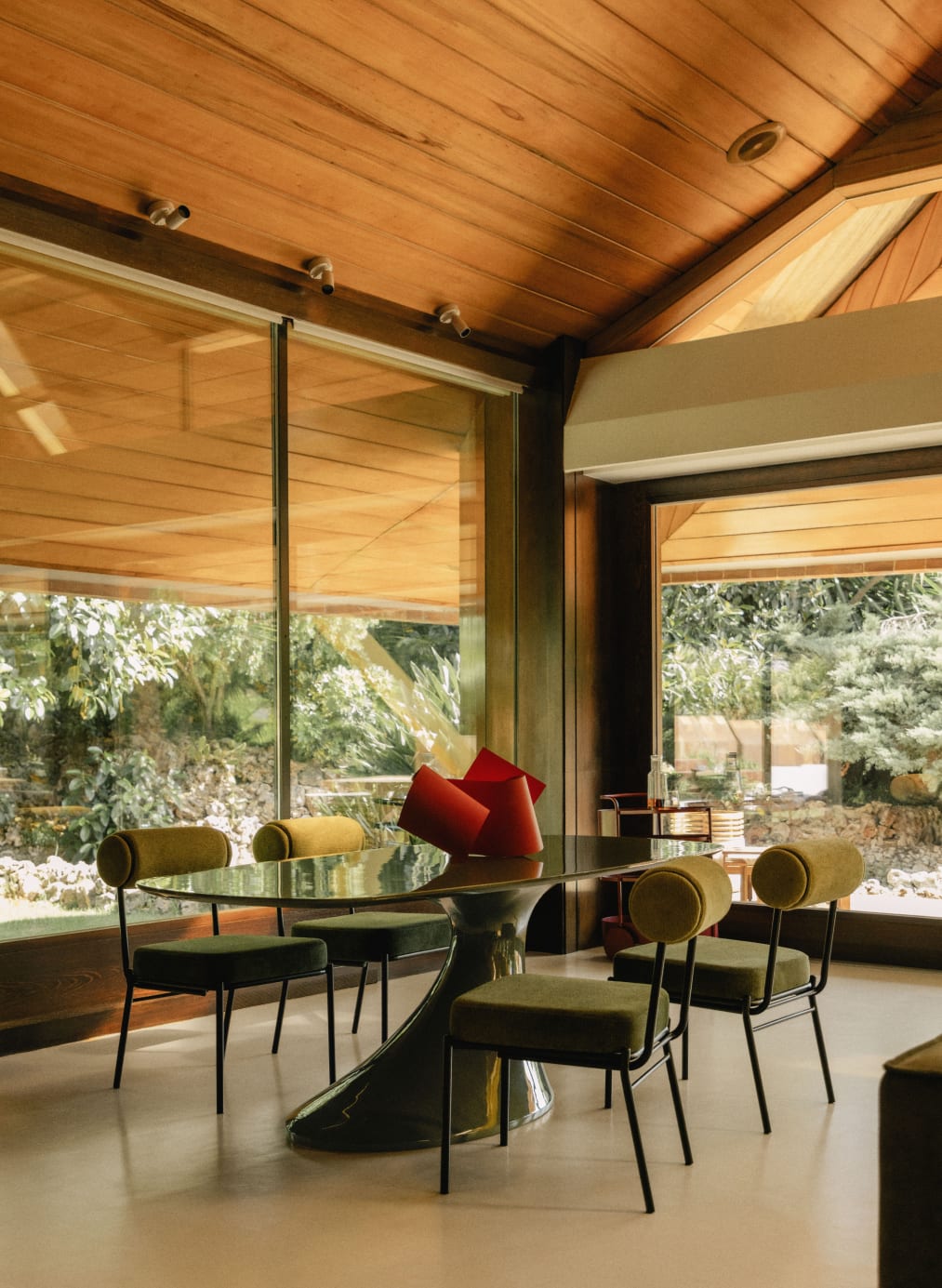 Set de Table à Manger Rectangulaire en Bois (220x100 cm) Cool Flawas et 4 Chaises en Tissu Elin