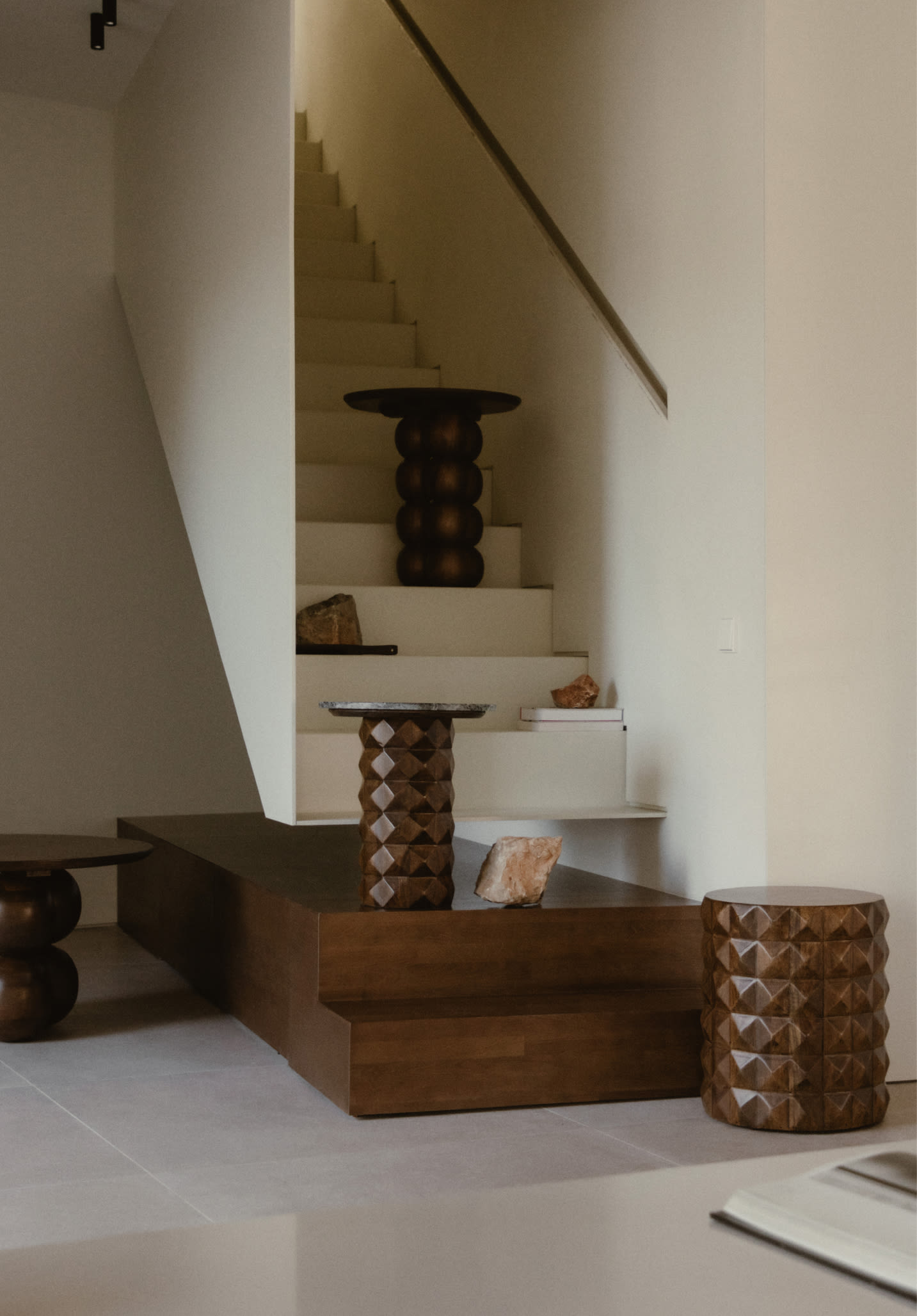 Mesa Auxiliar Redonda de Mármol Udaipur y Madera de Mango (Ø40 cm) Vilna