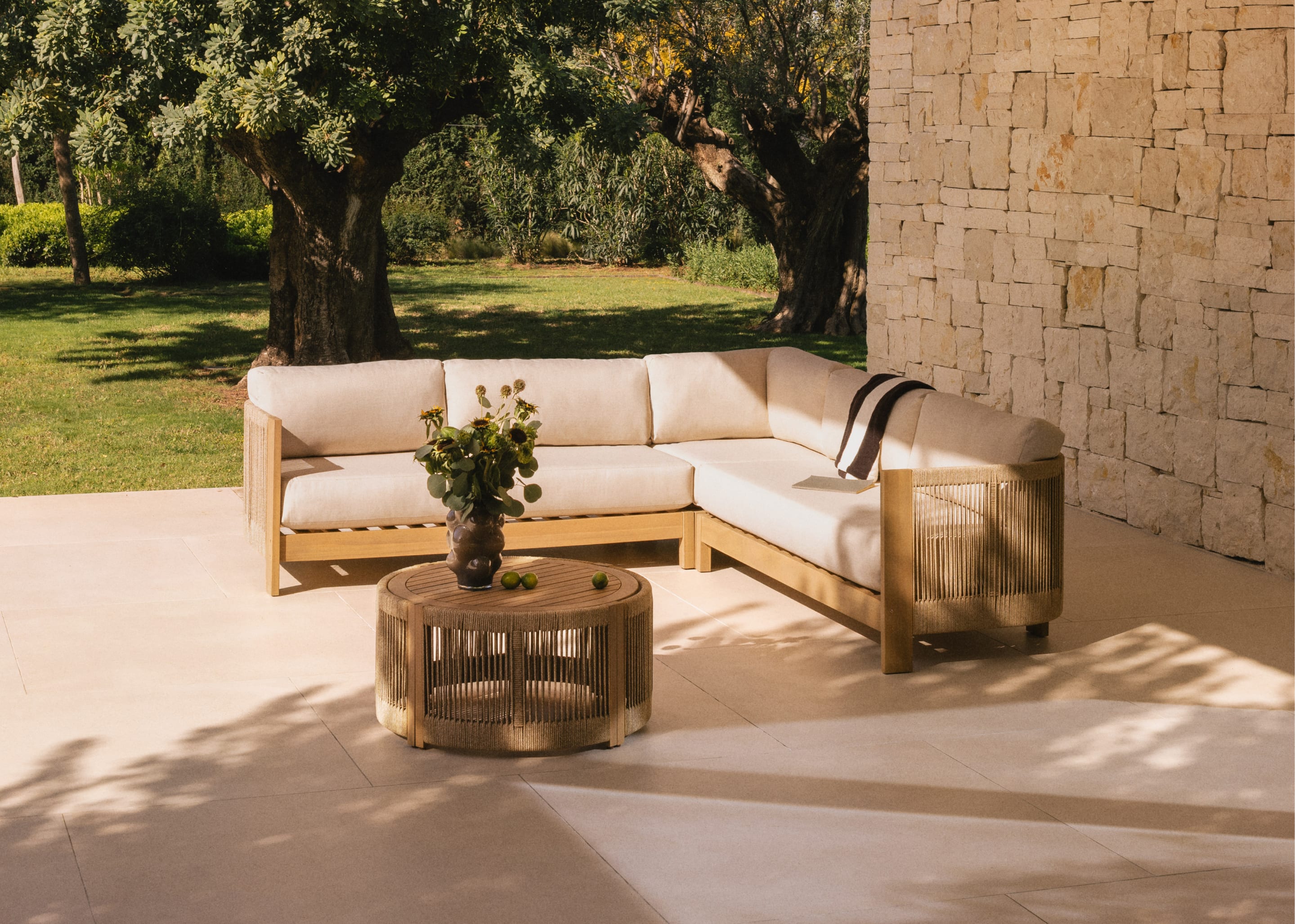 Set de Jardín de Madera de Acacia con Cojines Mora