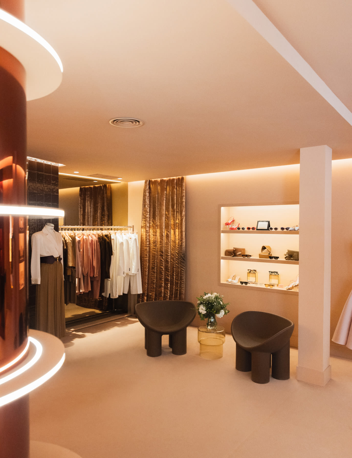 Drehsessel aus Stoff Mauren