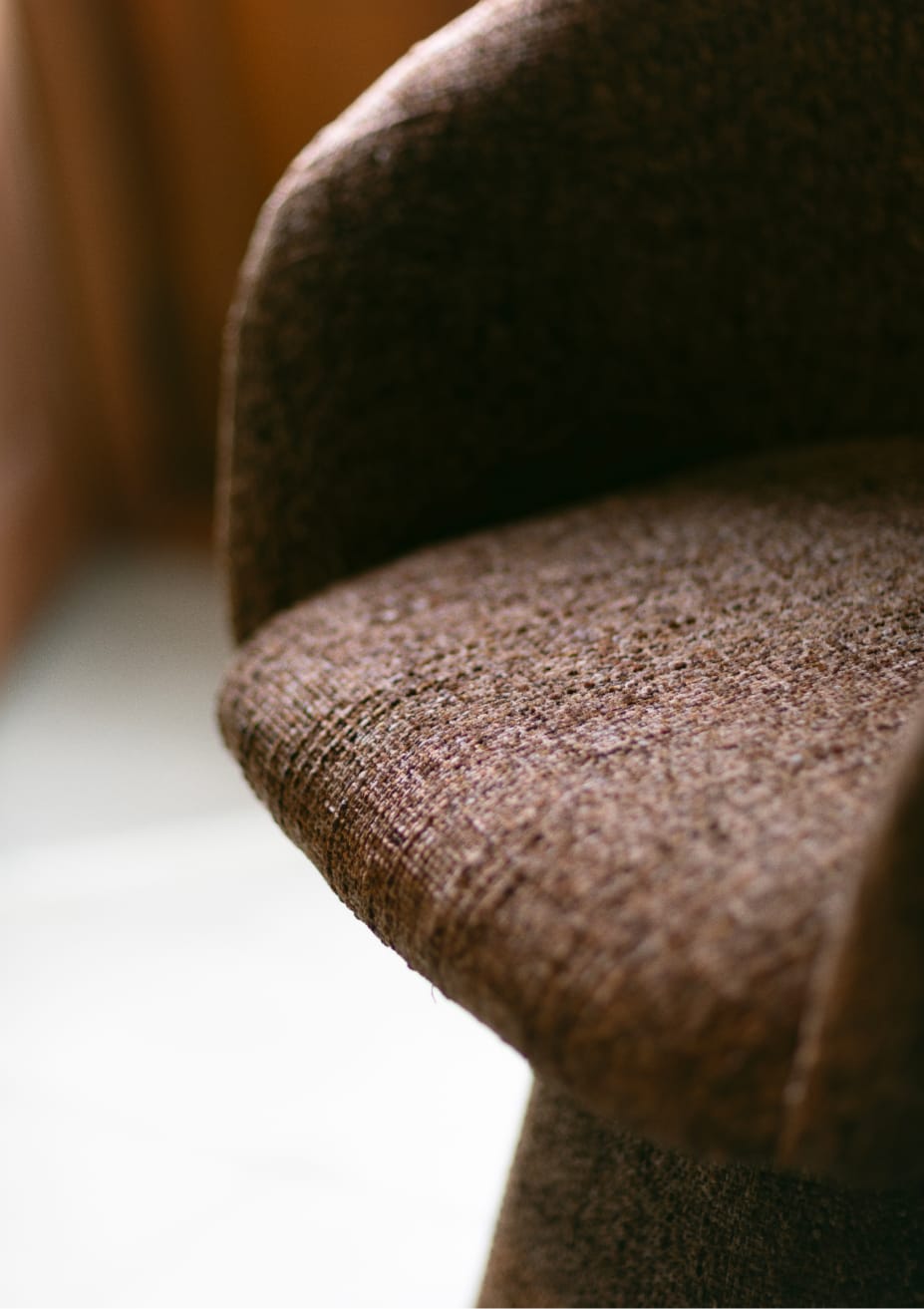 Swivel Dining Chair in Fabric and Metal Laura