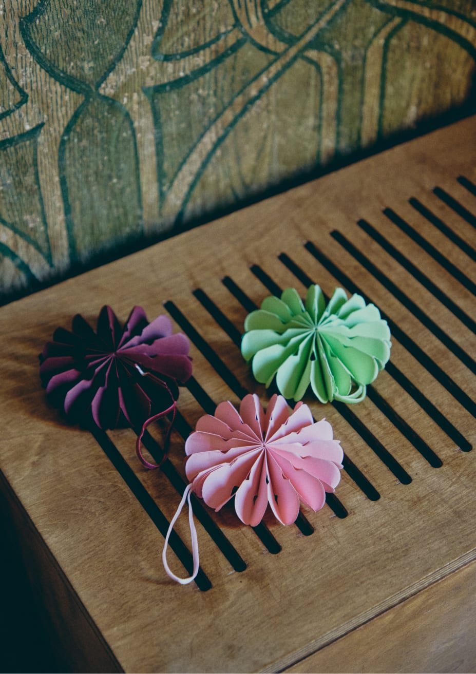 Set of 6 Decorative Craft Offset Wreaths Koda