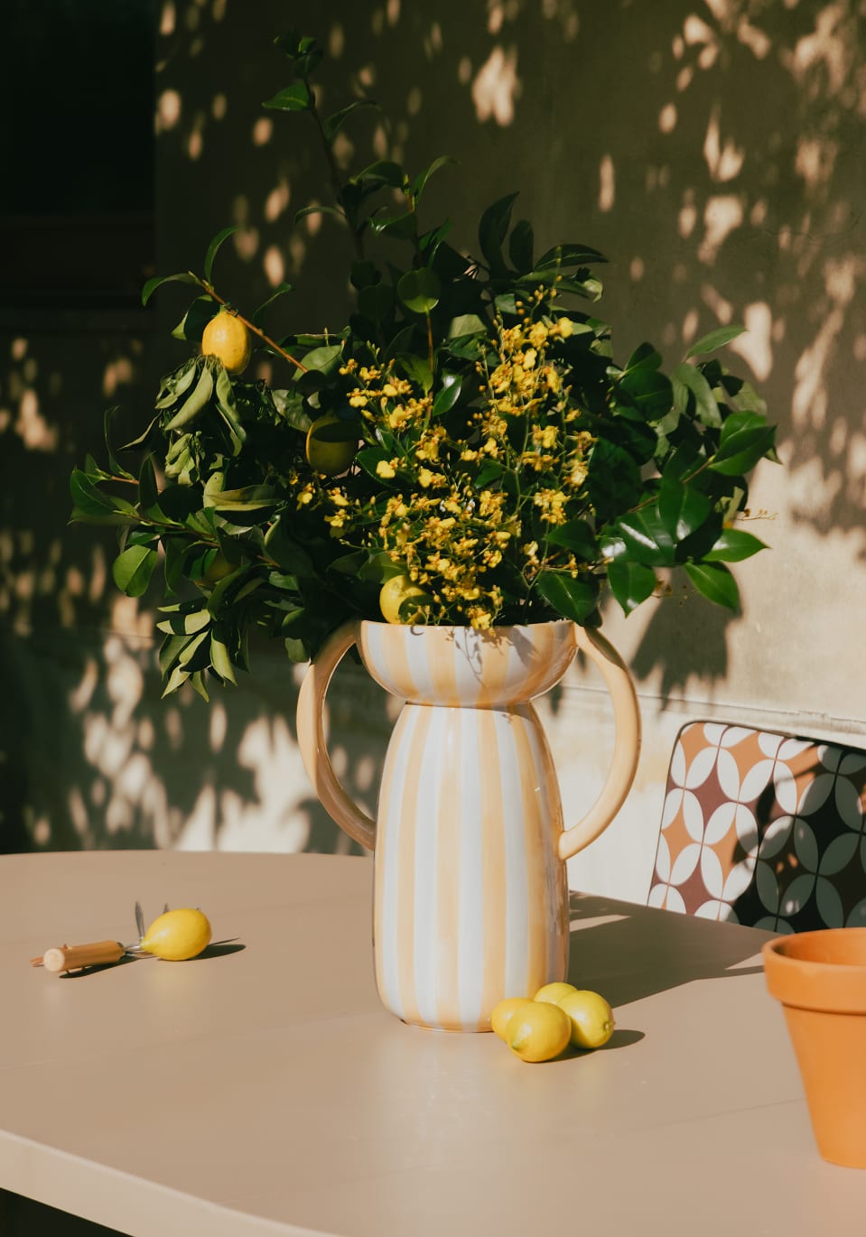 Jarrón Alto de Dolomita XL Litchi Lines