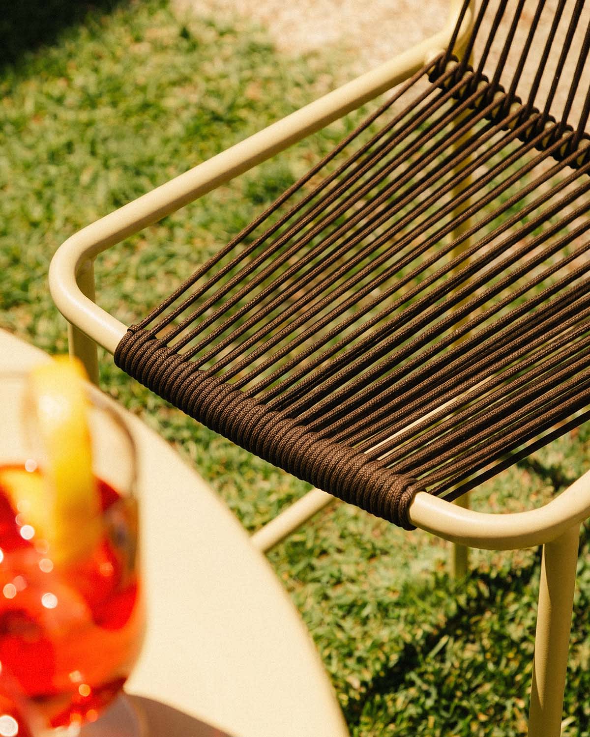 Metal and Rope Outdoor High Stool (75 cm) Mayailer