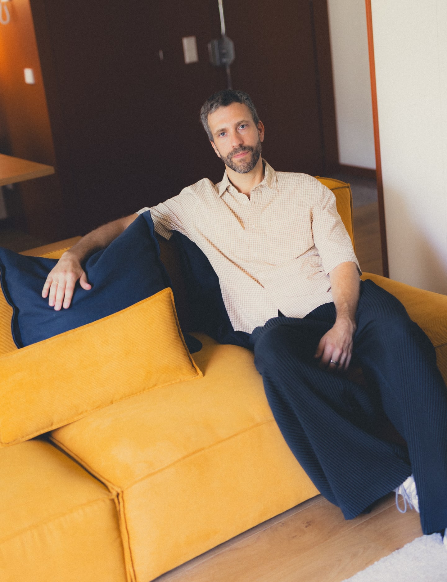 Sofá Modular de 4 Piezas con 3 Sillones de Pana Kilhe