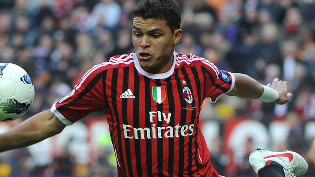 Thiago Silva's Return to AC Milan Blocked by Allegri Despite Zlatan Ibrahimovic's Approval