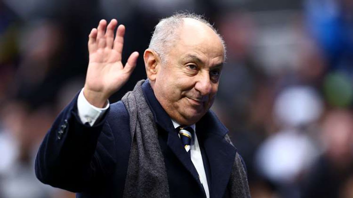 Ossie Ardiles' Inspirational Message to Spurs Players Amid Relegation Threat