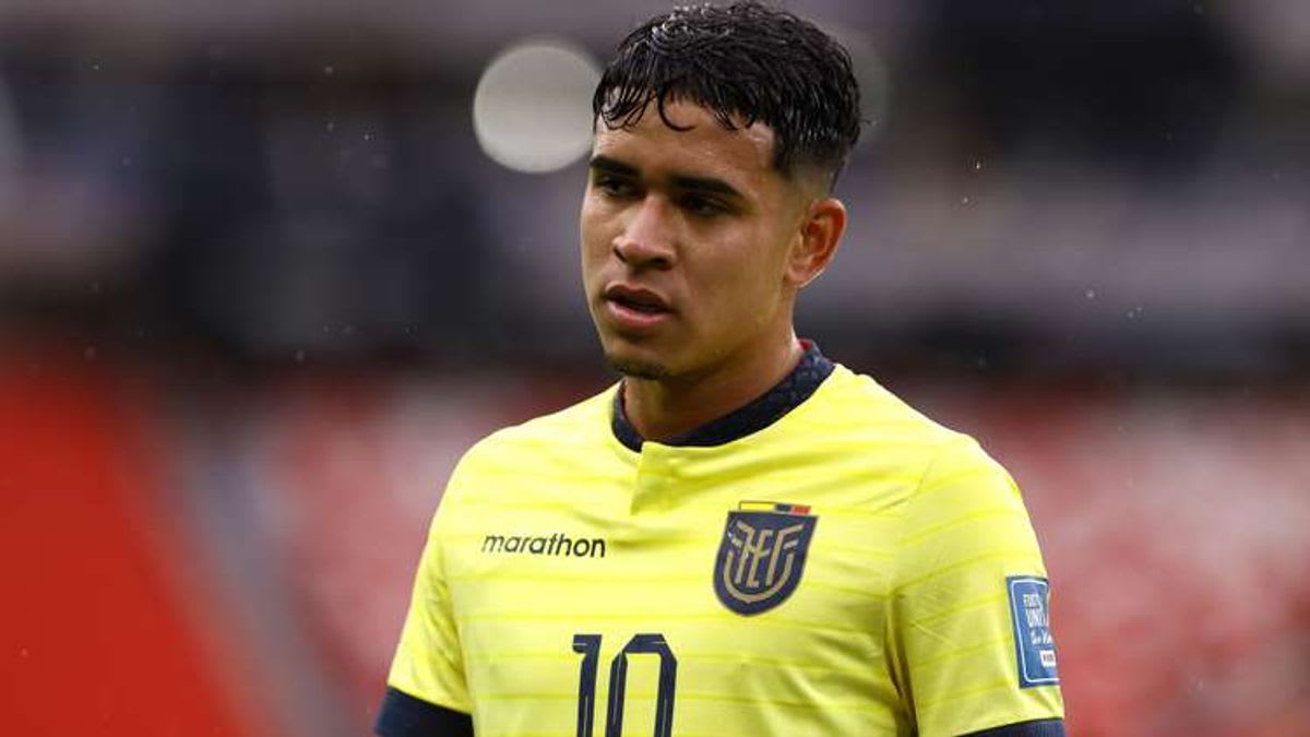 Chelsea's Strategic Move: Kendry Paez Loan Swap to River Plate