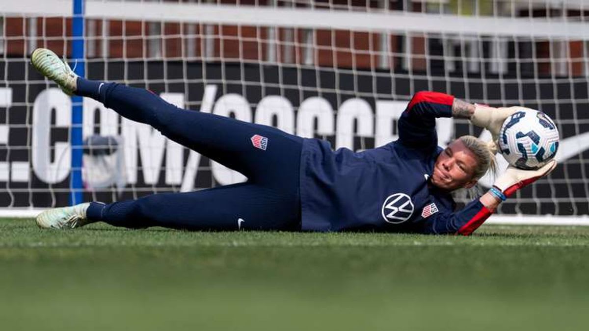 Jane Campbell Steps Up: Replacing Phallon Tullis-Joyce on USWNT June Camp Roster