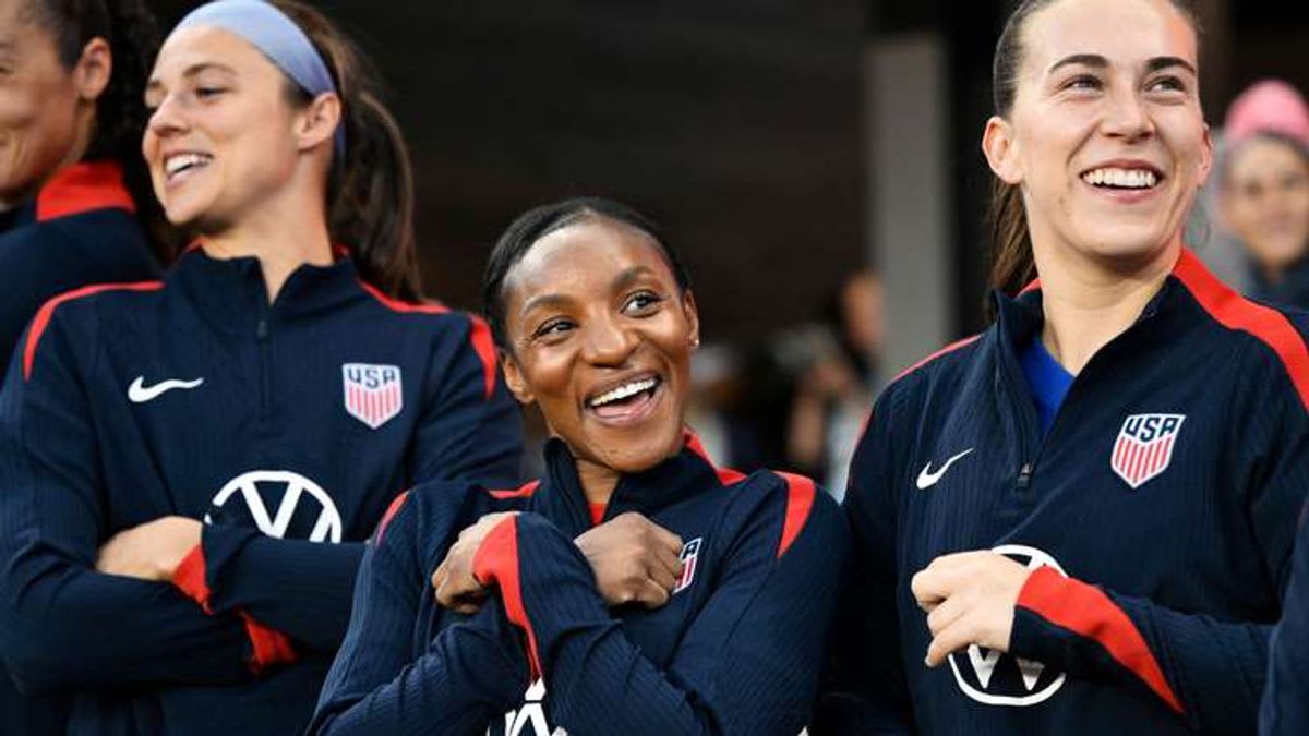 Crystal Dunn: A Farewell to a USWNT Legend