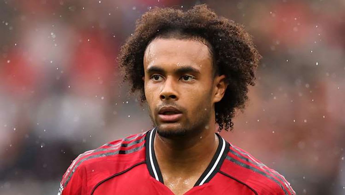 Joshua Zirkzee: Manchester United's Transfer Dilemma Unfolds